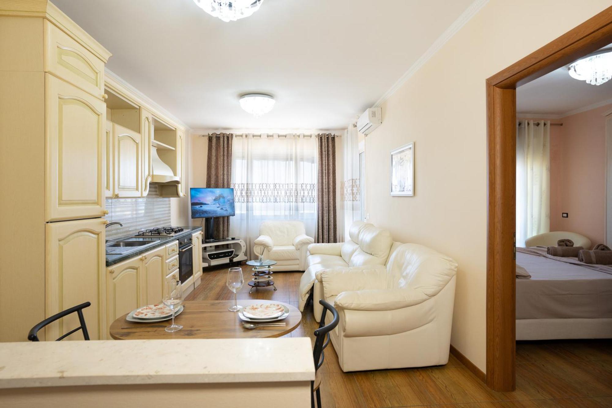 Sea View-Apartment On The Beach - Durrs2 Durrës Kültér fotó