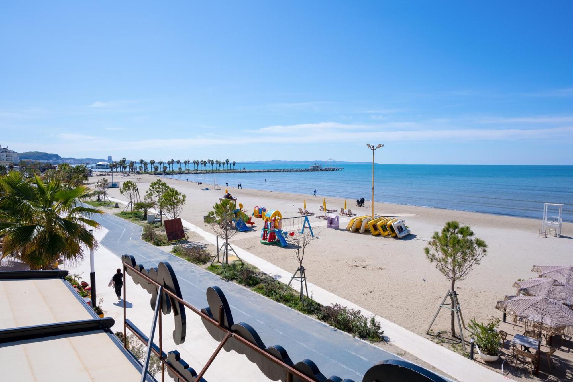 Sea View-Apartment On The Beach - Durrs2 Durrës Kültér fotó
